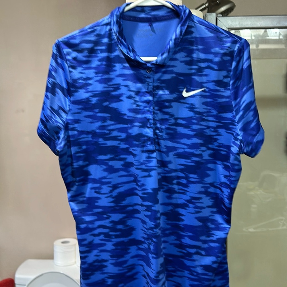 Nike-Golf Shirt